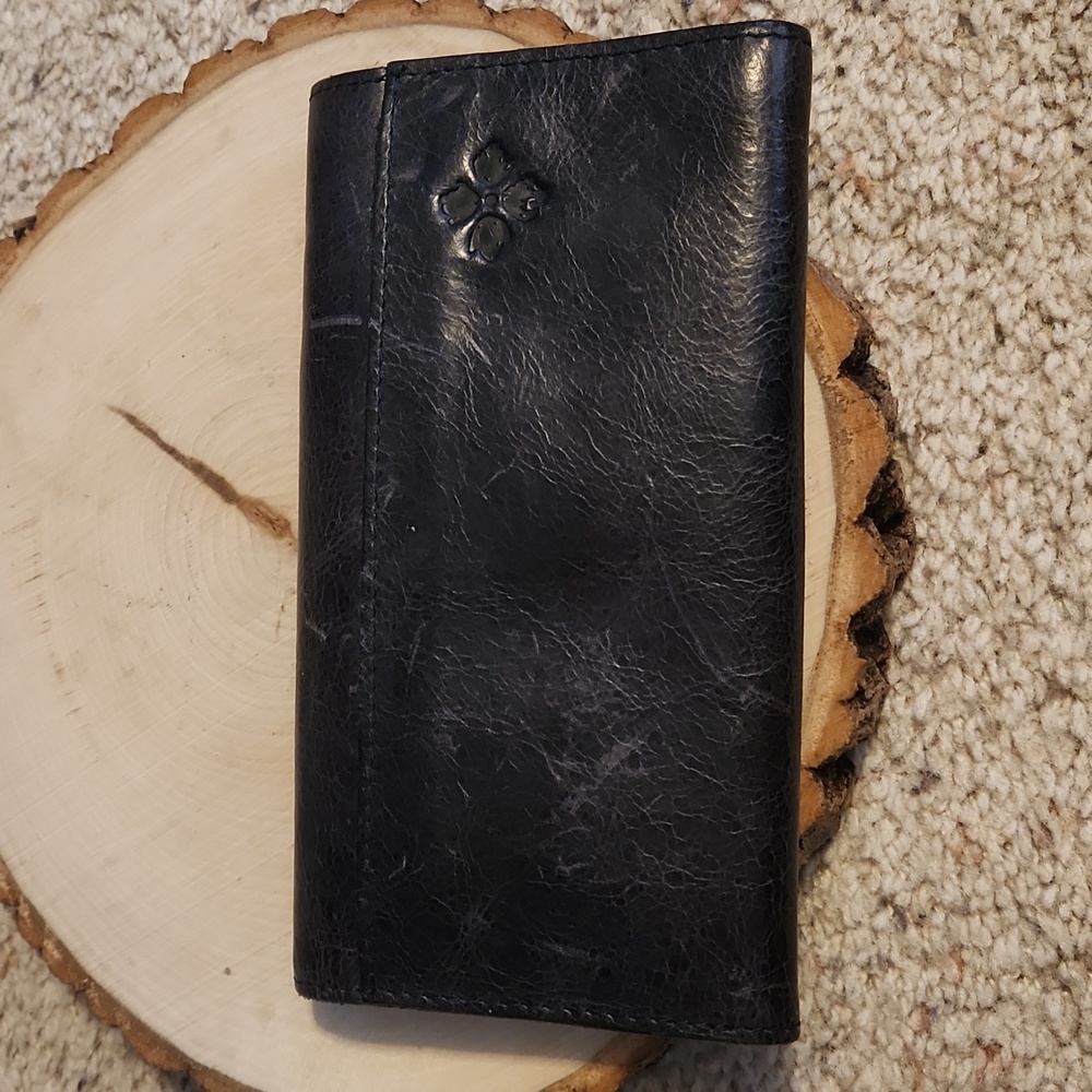 Patricia Nash Black Leather Flower Design Distressed Tri-Fold Wallet - Picture 3 of 9